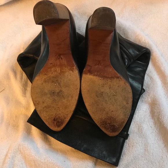 Preloved Louis Vuitton Leather Knee High Boots ! - Picture 3 of 4